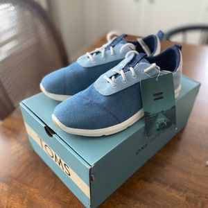 TOMS / Women’s “Cabrillo” Athletic Shoe / Size 7.5 / BRAND NEW!